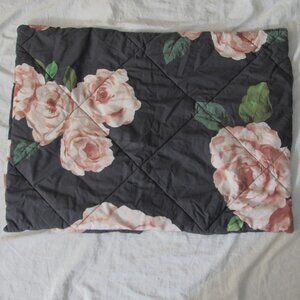 Pottery Barn Teen Emily & Meritt Bed of Roses Standard Pillow Sham Quilted